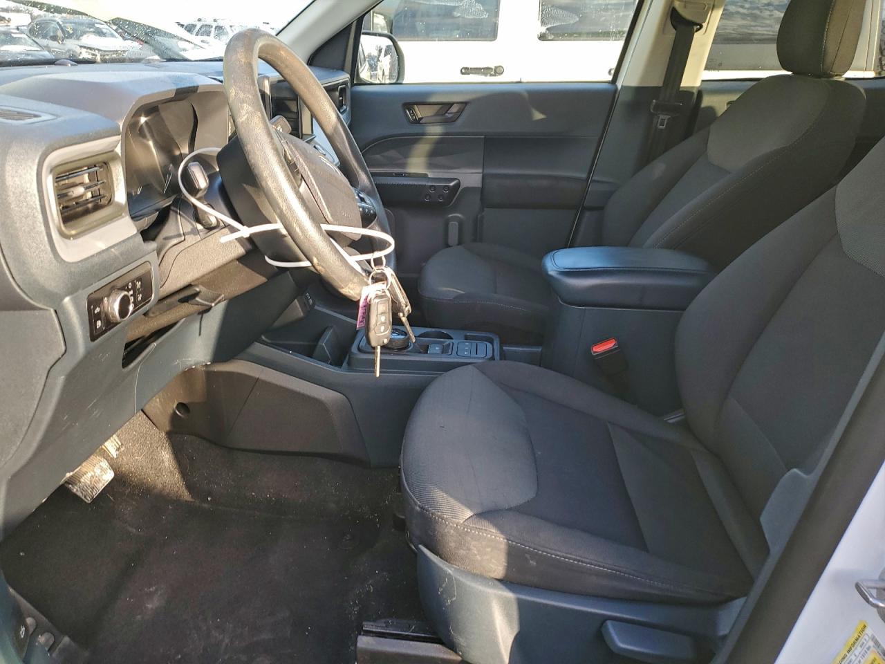 Ford Maverick Xl Image 6