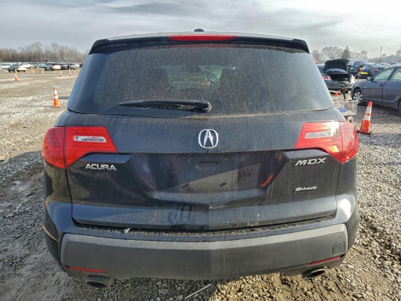 Acura MDX Image 4