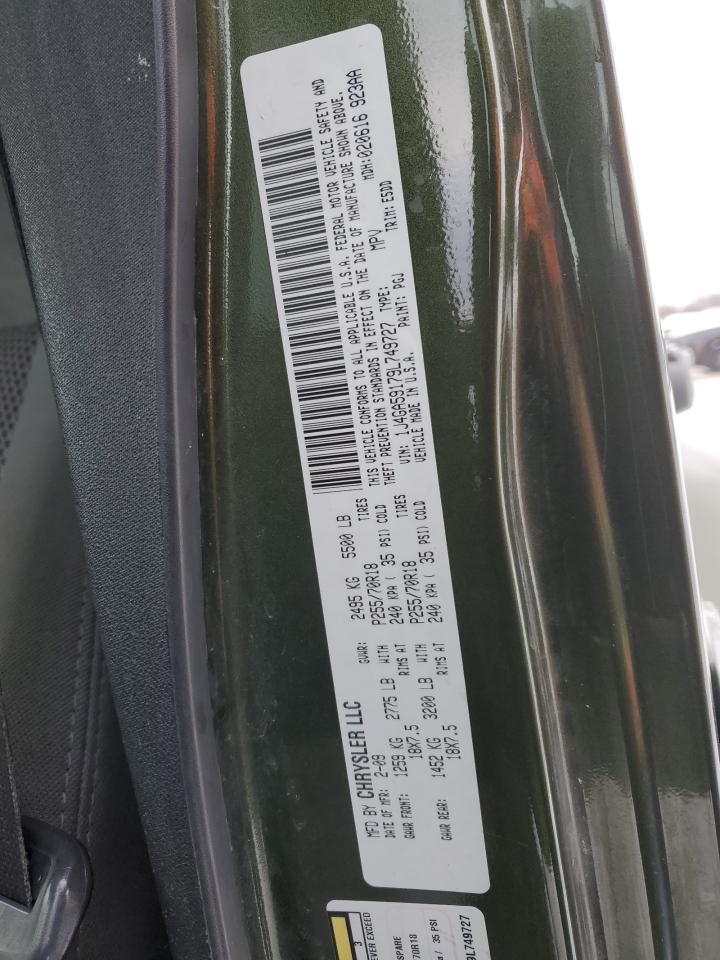 Jeep Wrangler Sahara Image 8