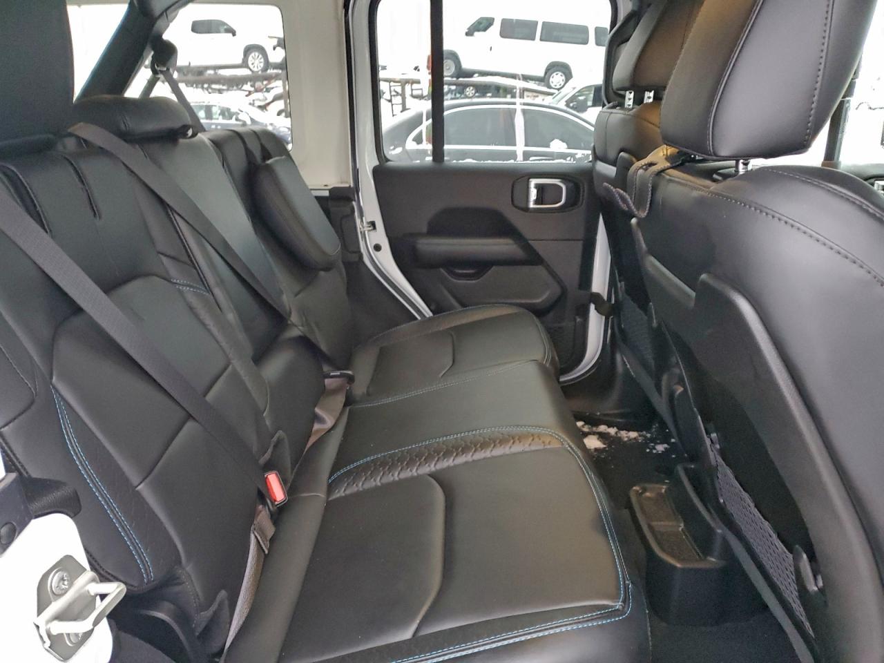 Jeep Wrangler High Altitude 4xe Image 10