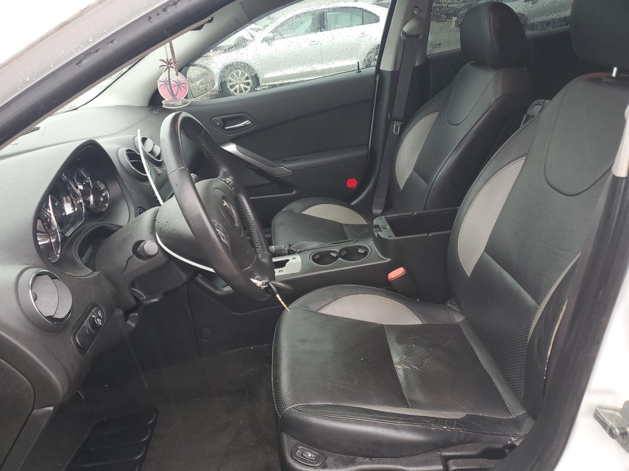 Pontiac G6 Gxp Image 7