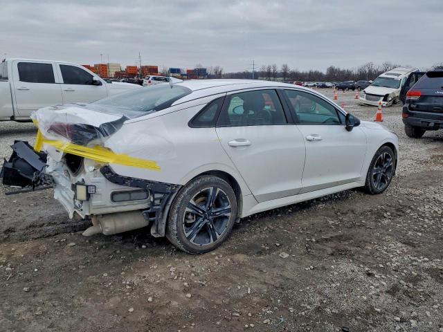 Kia K5 Gt Line Image 3