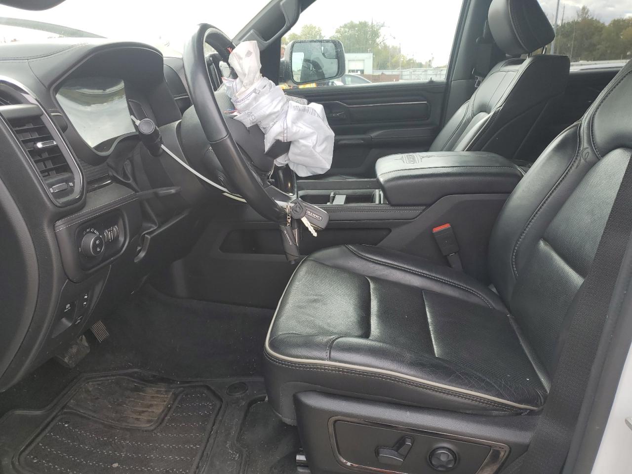 Ram 1500 Limited Image 9