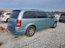 Chrysler Minivan Touring Image 9