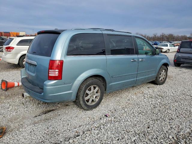 Chrysler Minivan Touring Image 9