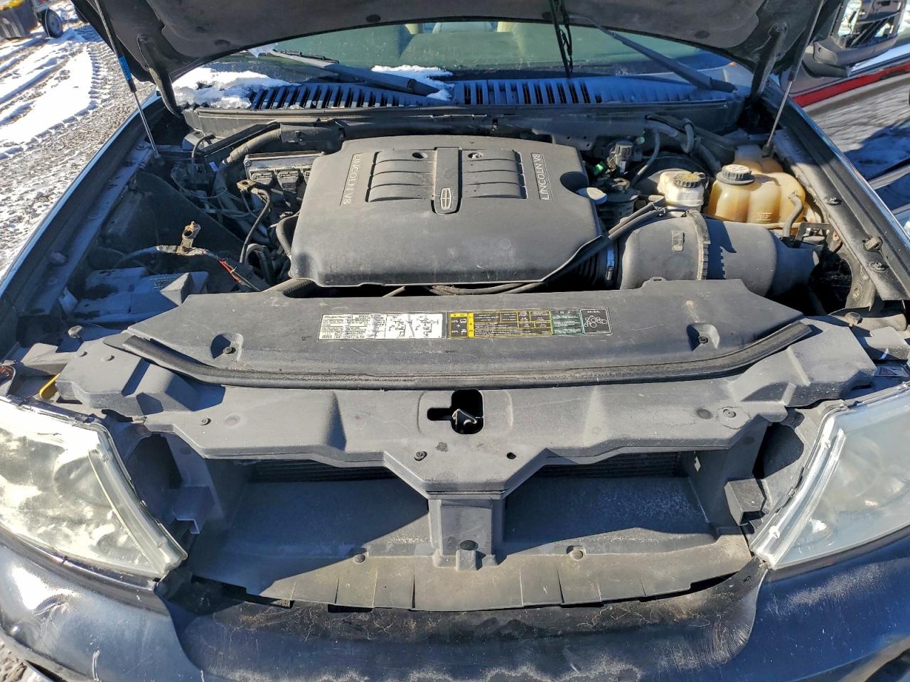 Lincoln Navigator Image 11