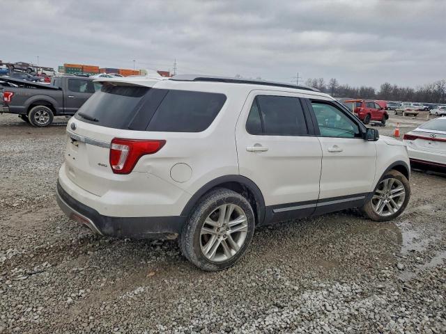 Ford Explorer Xlt Image 4