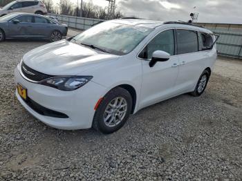  Salvage Chrysler Minivan