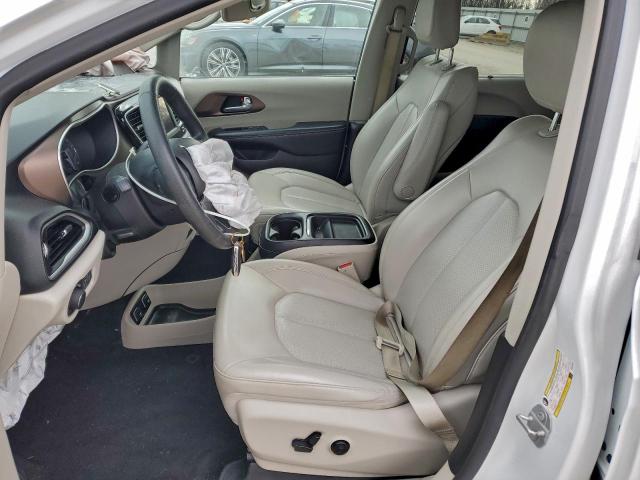 Chrysler Minivan Lxi Image 9