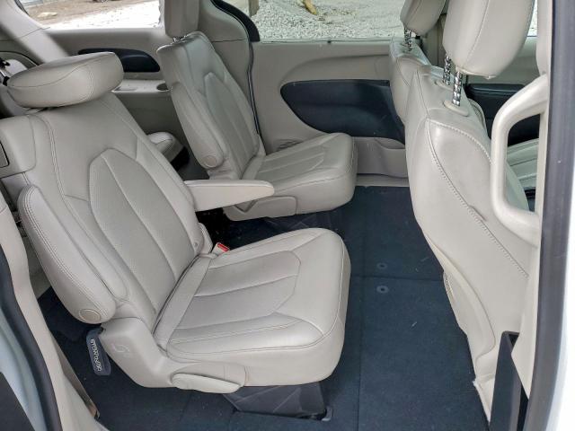 Chrysler Minivan Lxi Image 12