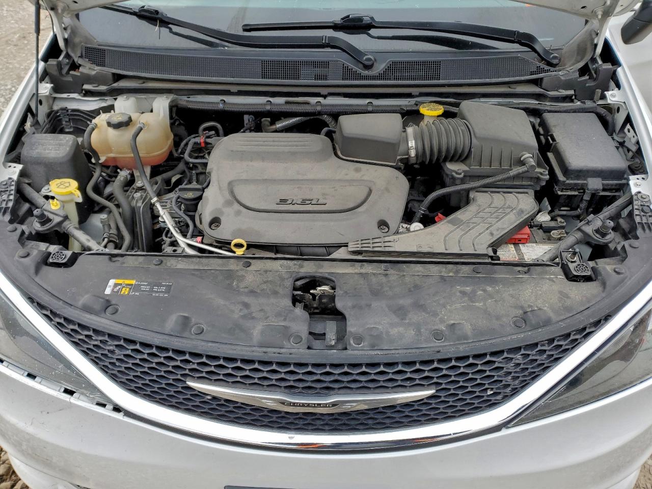 Chrysler Minivan Lxi Image 8