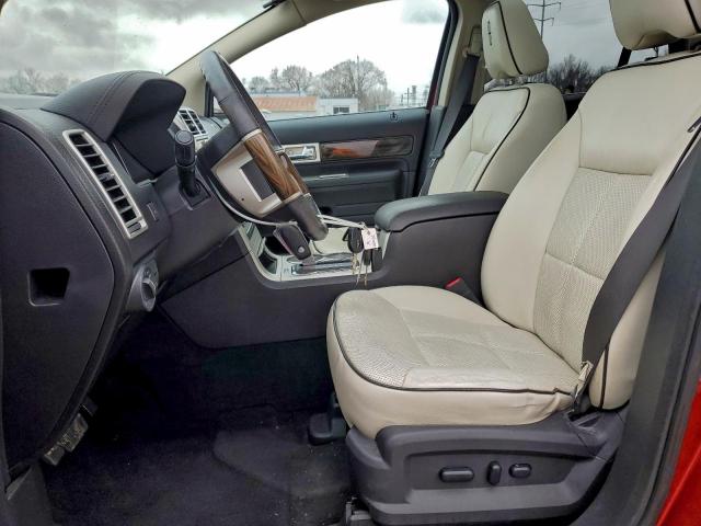 Lincoln MKX Image 2