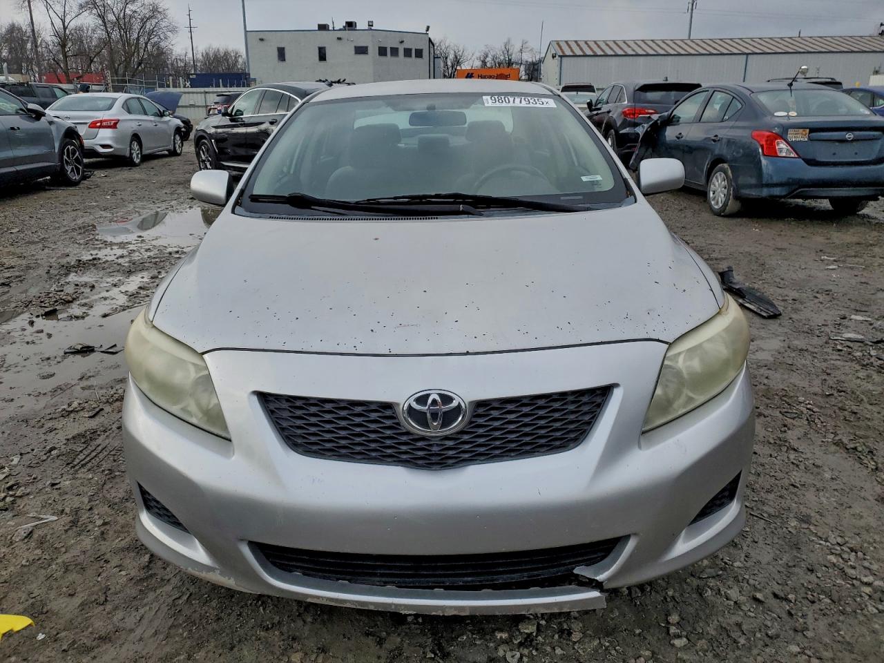 Toyota Corolla Base Image 8