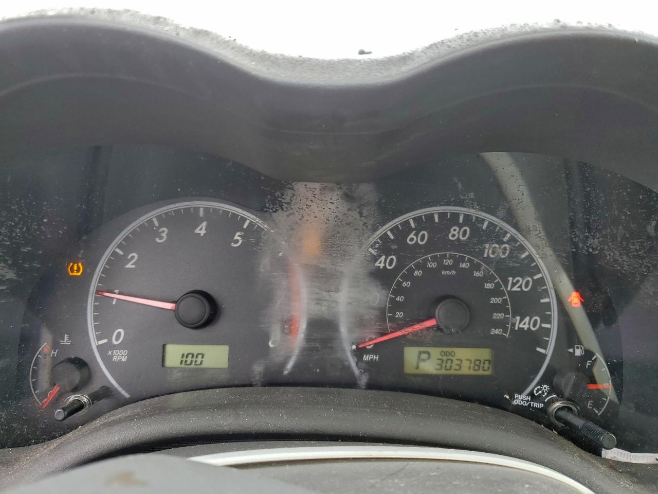 Toyota Corolla Base Image 7