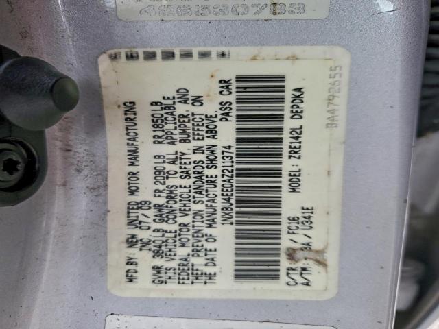 Toyota Corolla Base Image 11