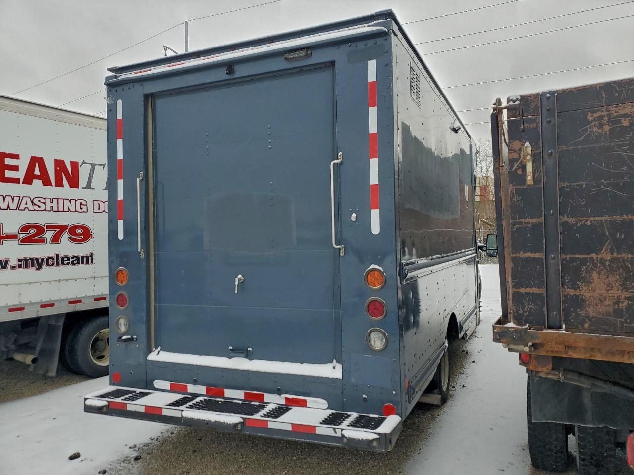 Ford Transit T-350 Hd Image 3