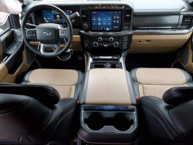 Ford F-250 Super Duty Image 4