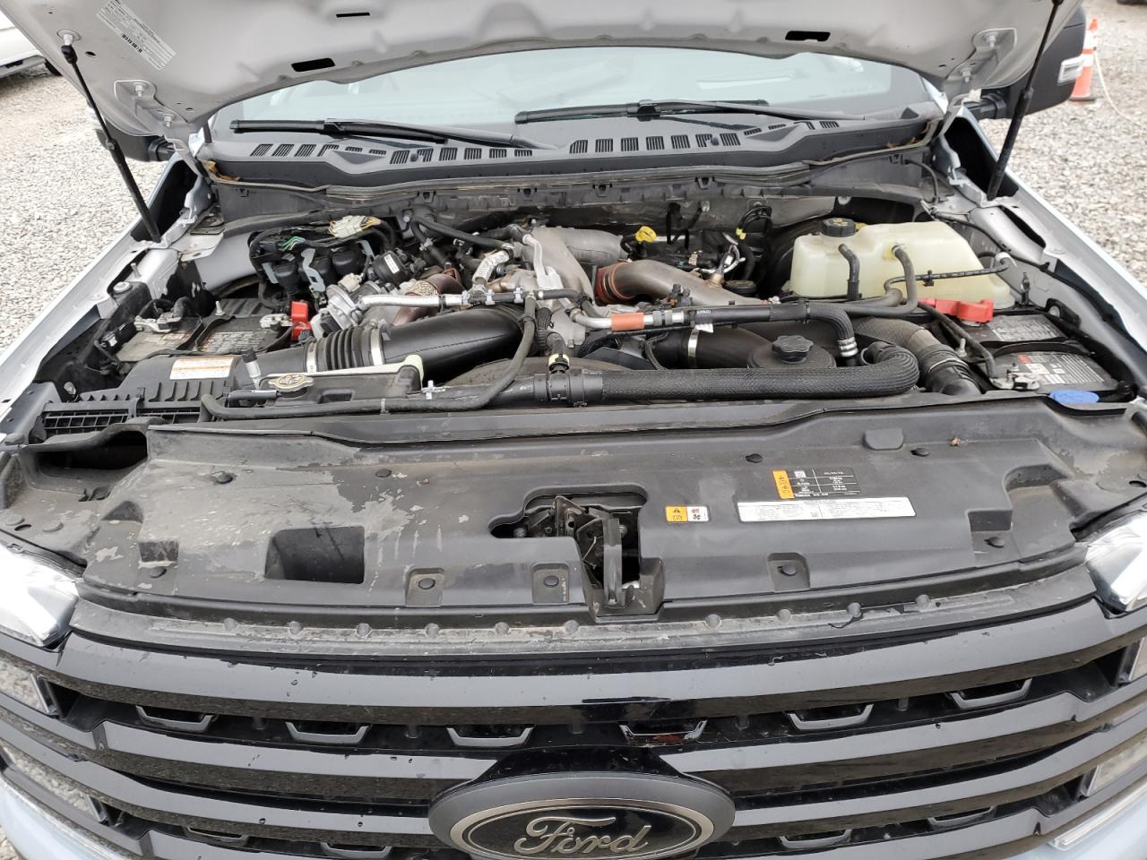 Ford F-250 Super Duty Image 13