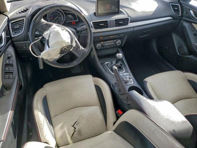 Mazda 3 Grand Touring Image 4