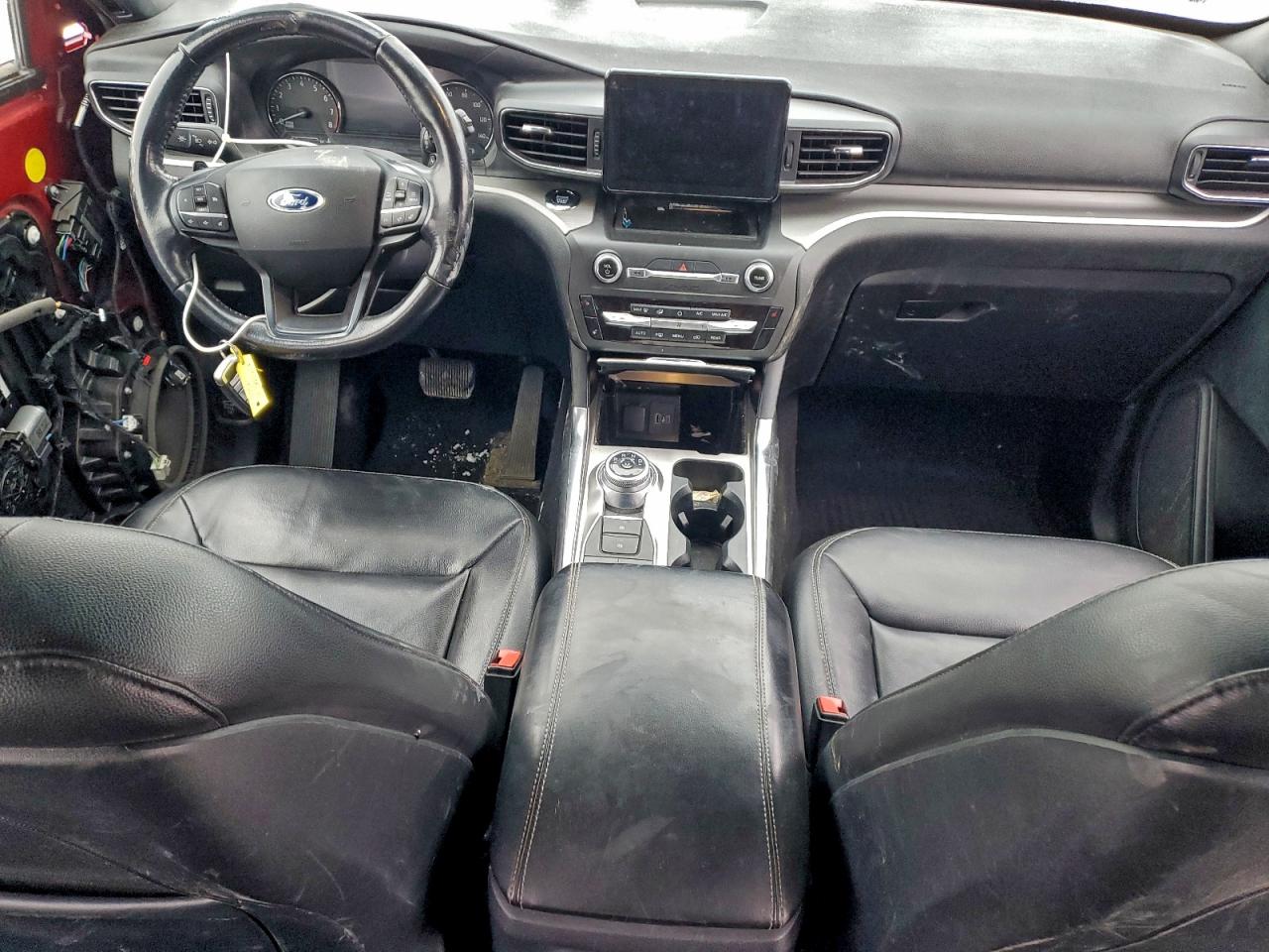 Ford Explorer Xlt Image 14