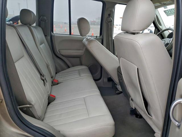 Jeep Liberty Limited Image 7