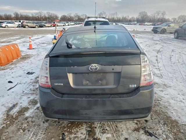Toyota Prius Image 11