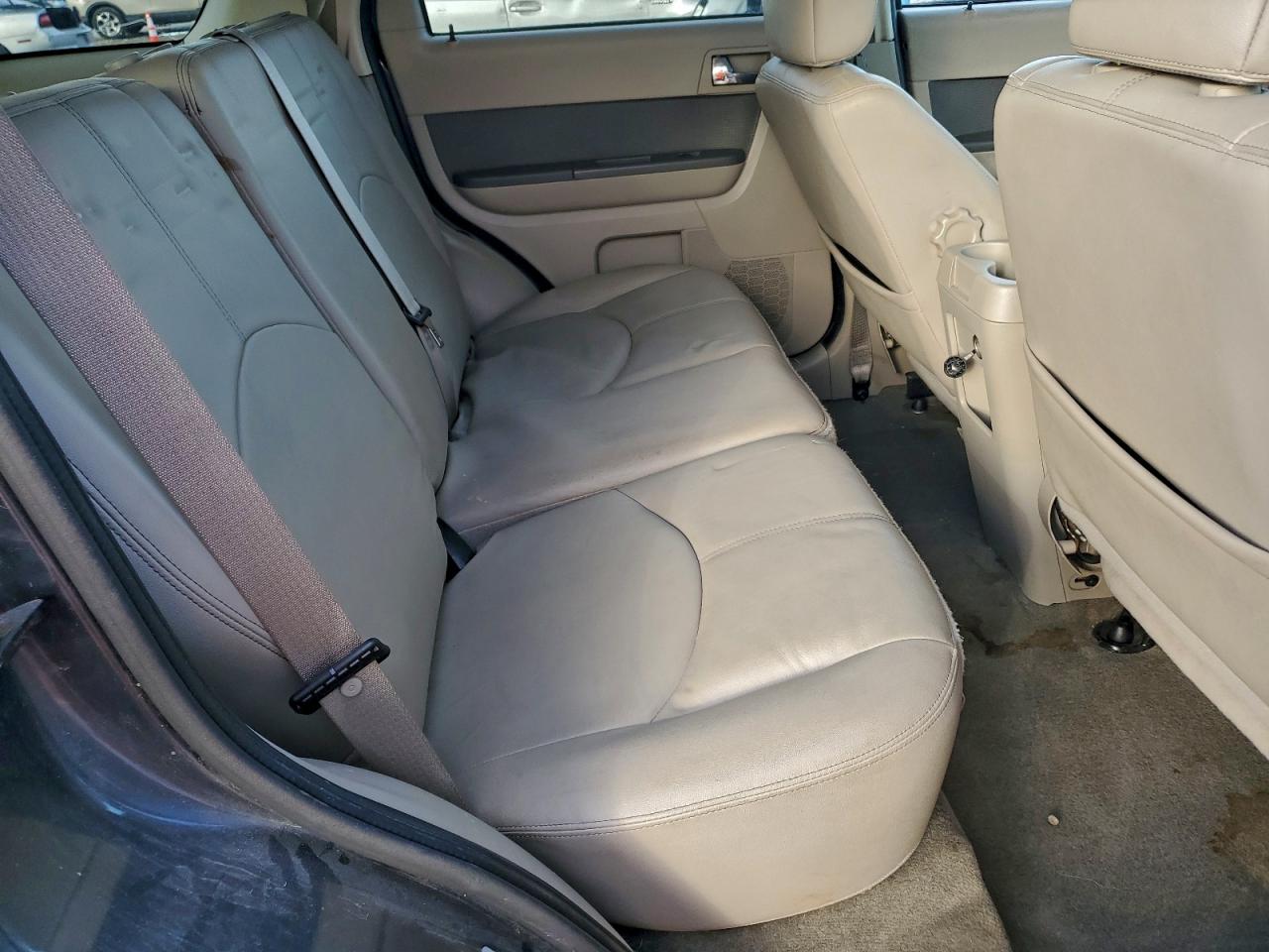 Mercury Mariner Premier Image 9