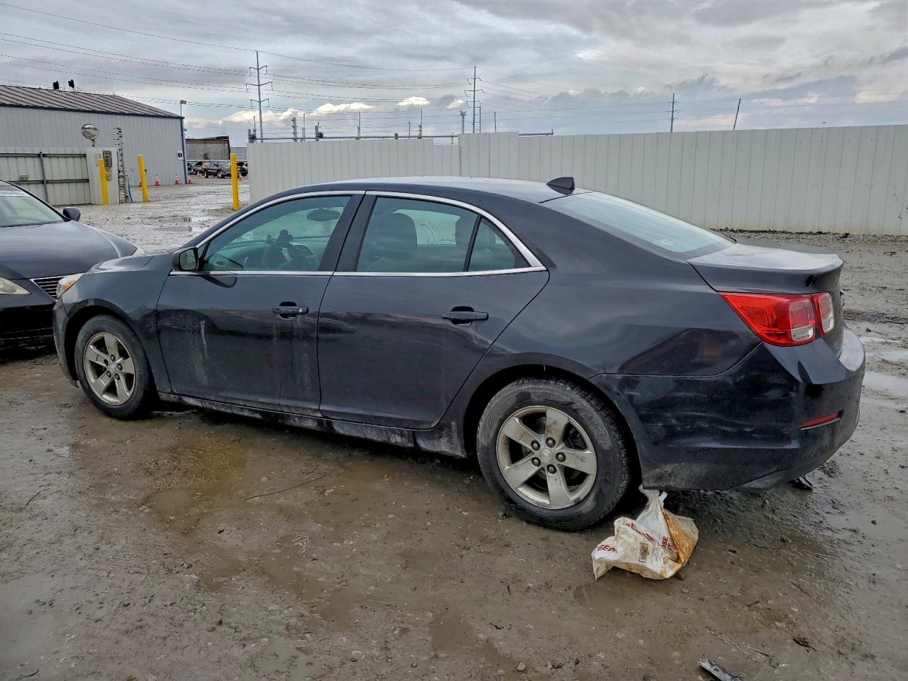 Chevrolet Malibu Ls Image 2