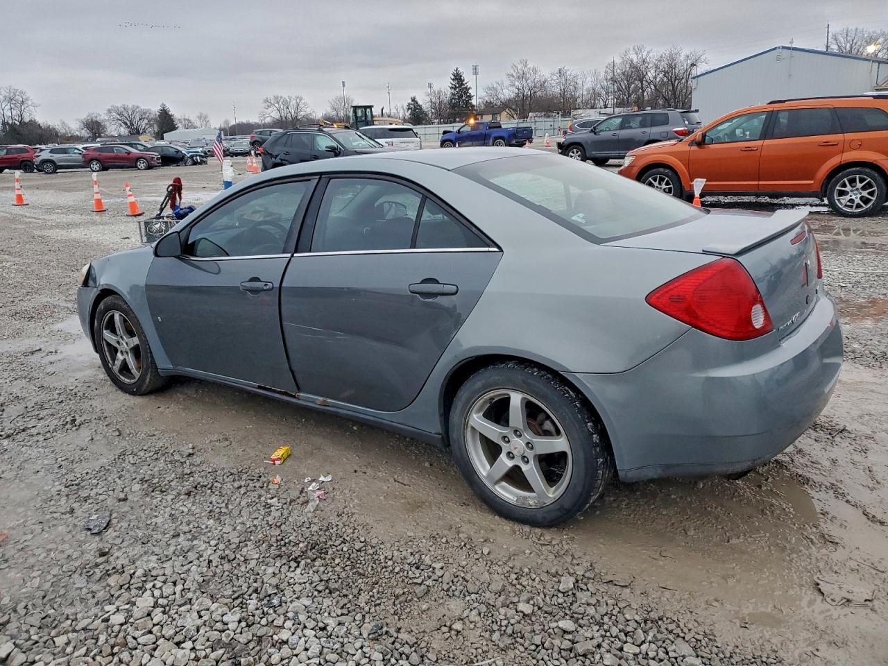 Pontiac G6 Base Image 7