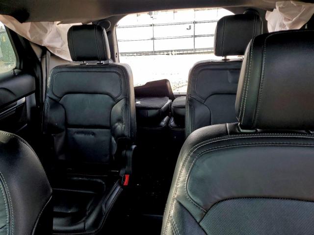 Ford Explorer Limited Image 10