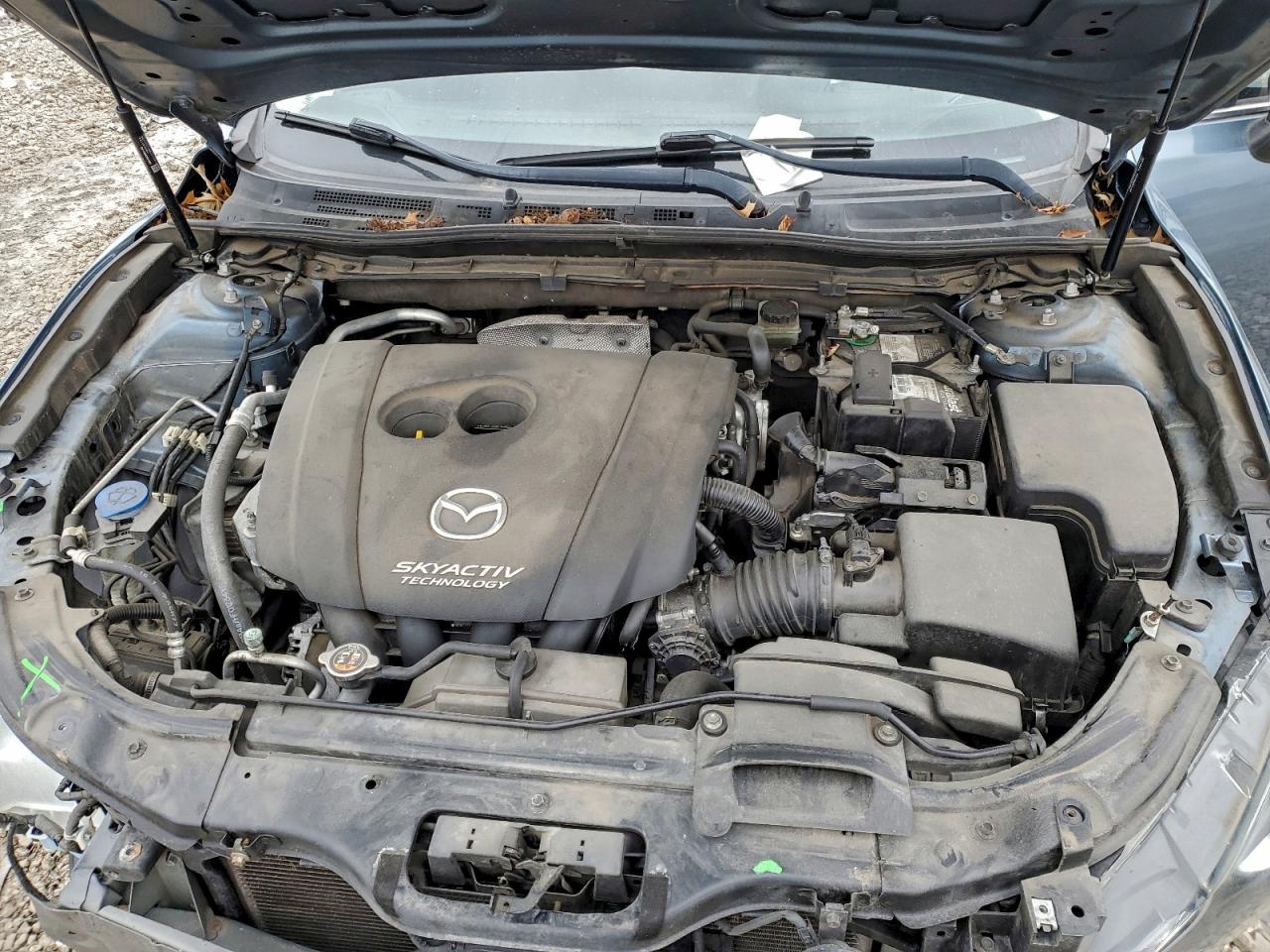 Mazda 3 Grand Touring Image 5