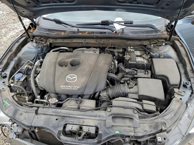 Mazda 3 Grand Touring Image 5