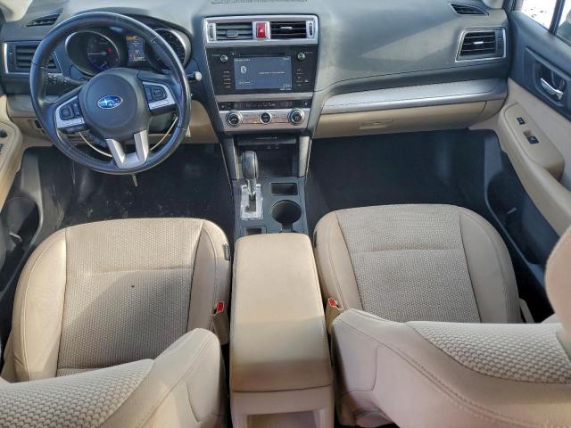 Subaru Outback 2.5i Premium Image 11