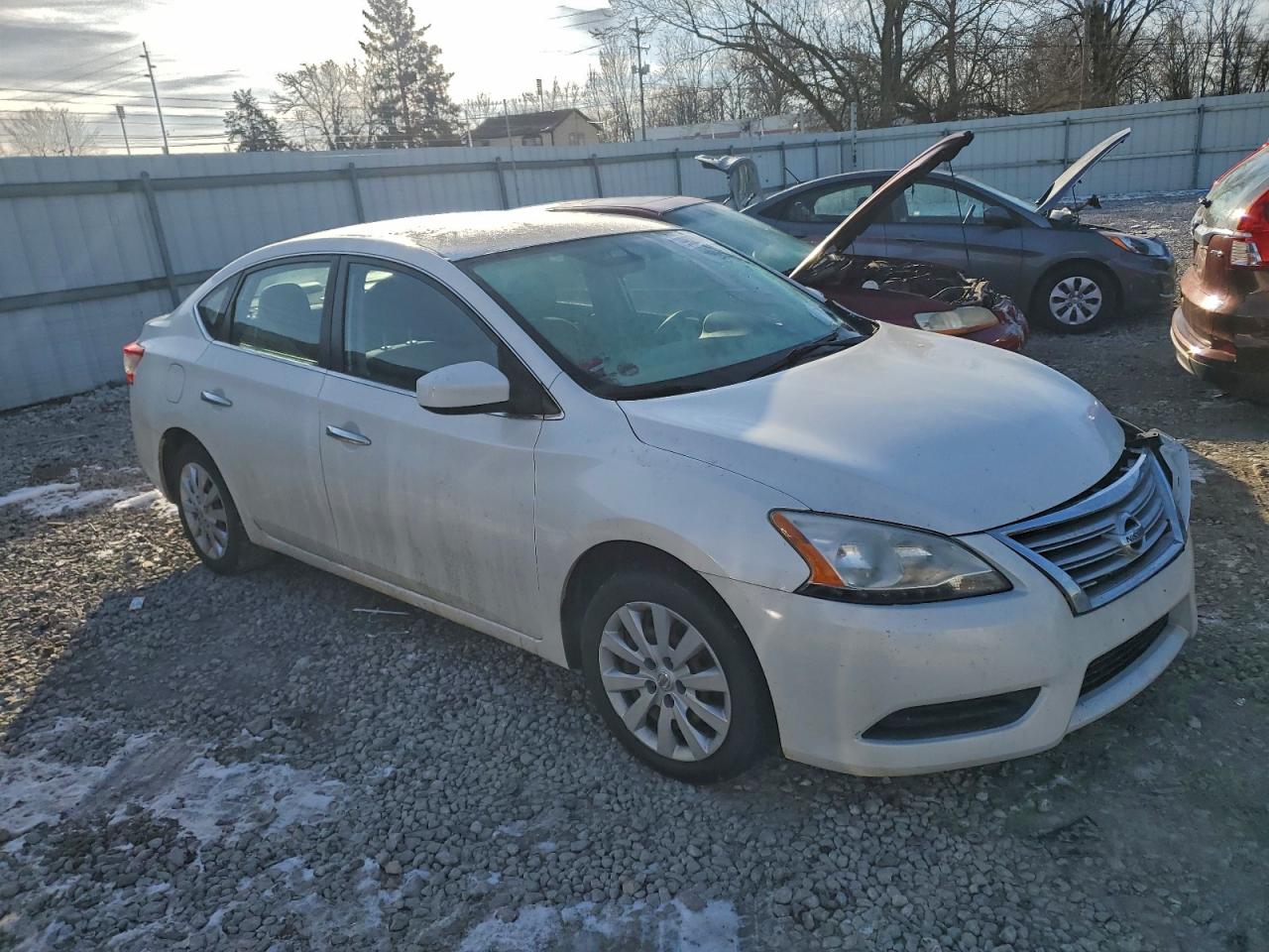 Nissan Sentra S Image 4