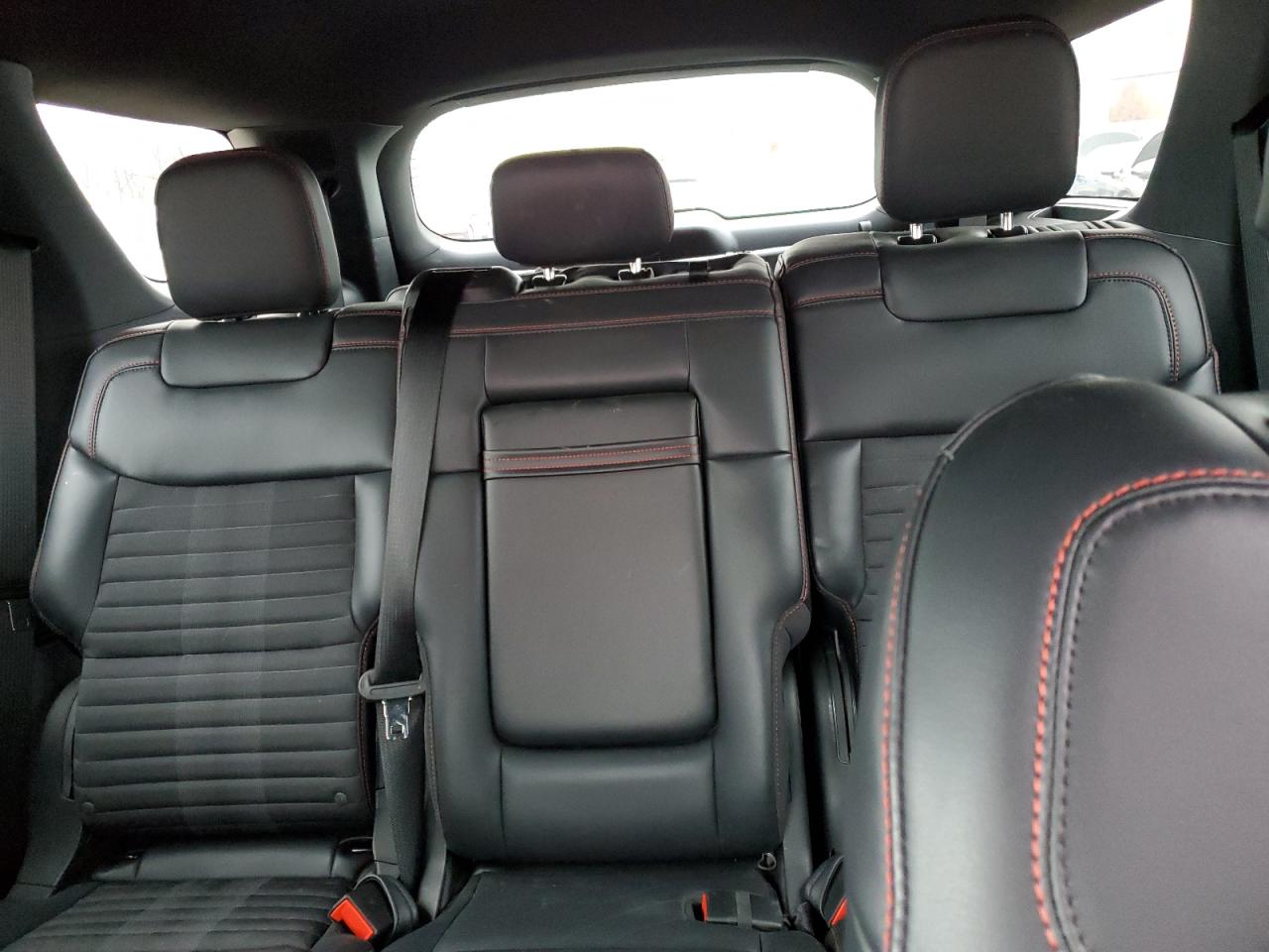 Ford Explorer St-line Image 10