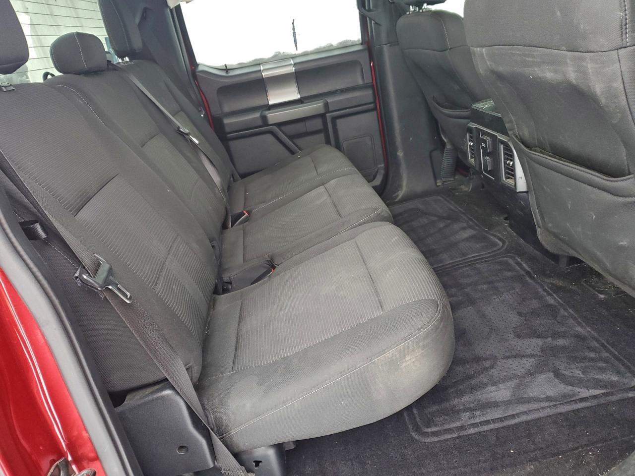 Ford F-150 Supercrew Image 7